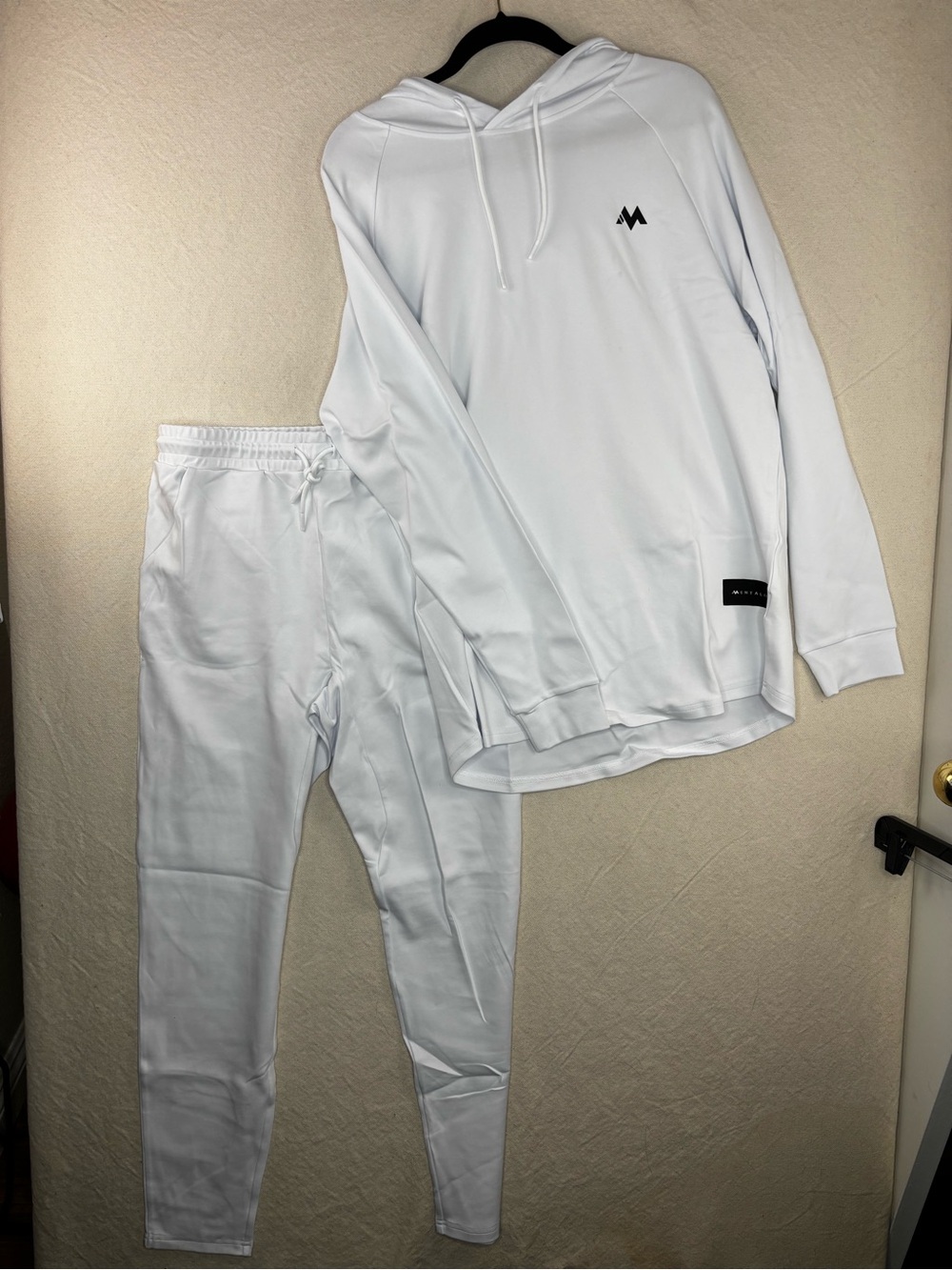 Mentality men’s XL white / black jumpsuit New